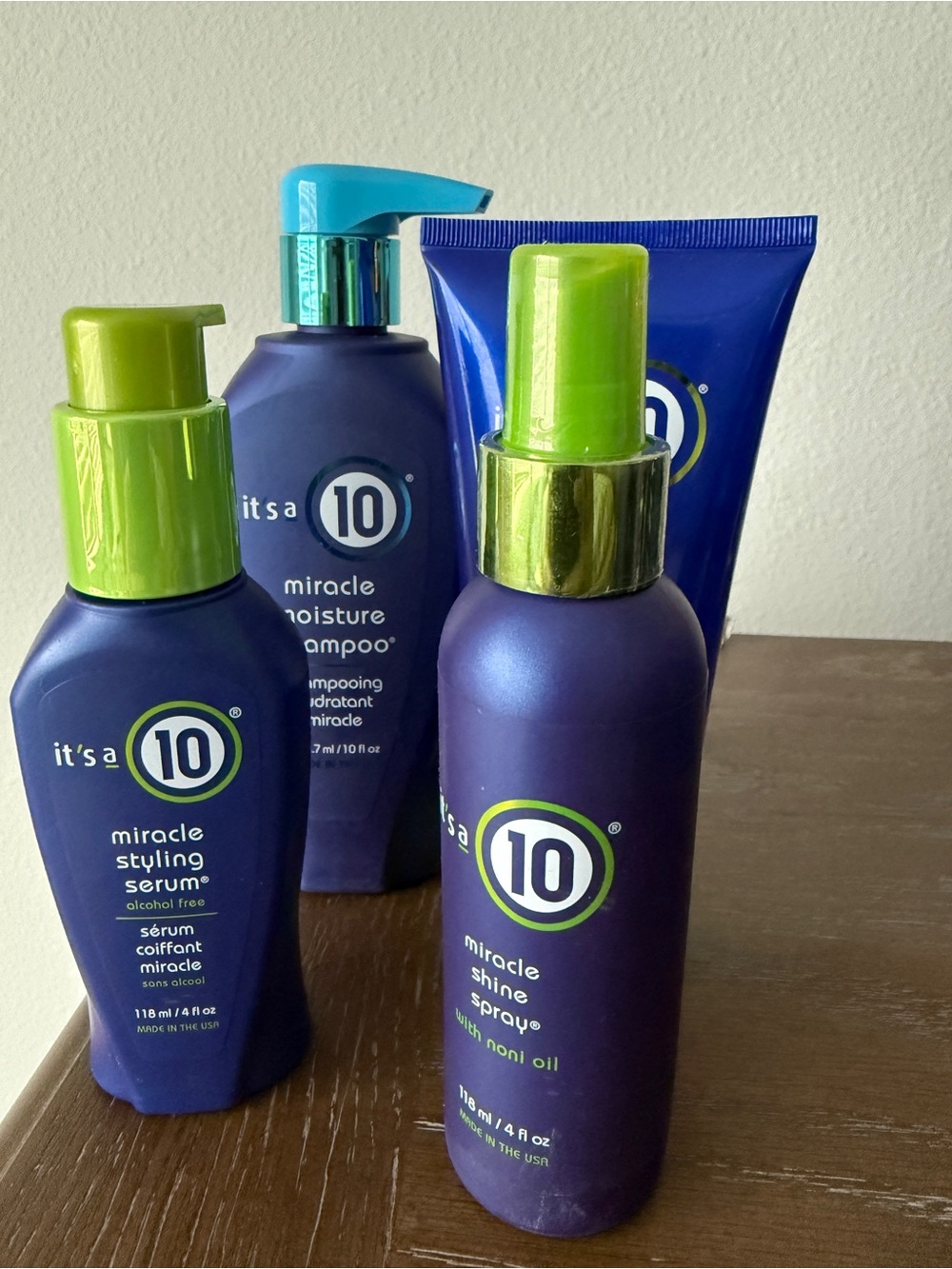 It's a 10 Miracle Shine Spray - Purple